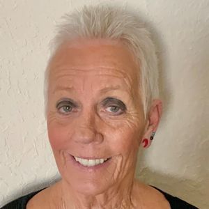 Meet your Posher, Pattra